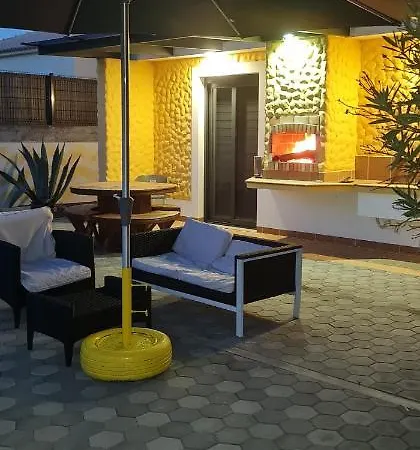 Recanto Dourado Holiday home *